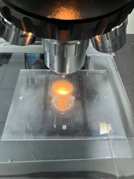 through-glass-vias.jpg